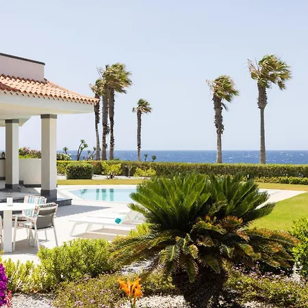 Fiorita Holiday home *