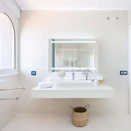 Fiorita Holiday home *